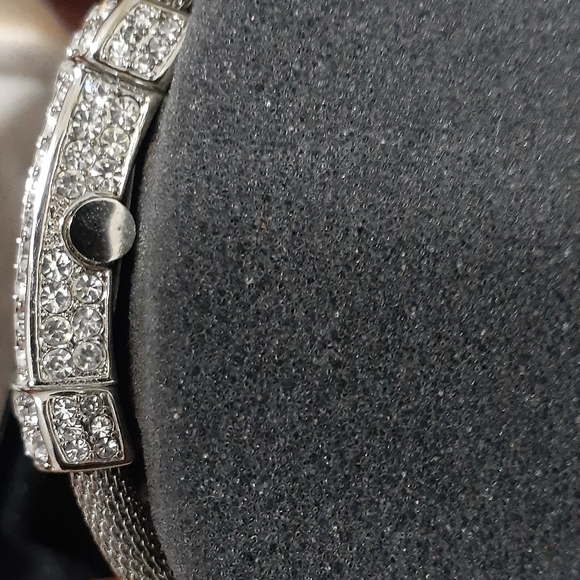 PATTI LABELLE WATCH NEW - Picture 4 of 9